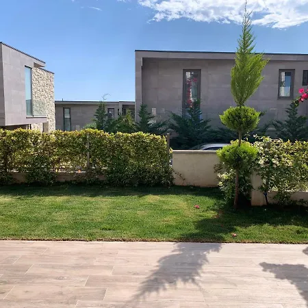Olea Family With Garden Appartamento