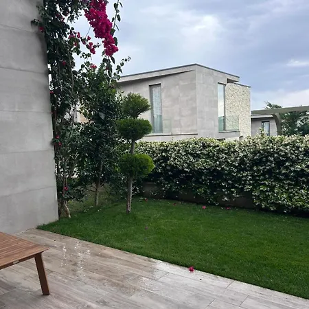 Apartment Olea Family With Garden