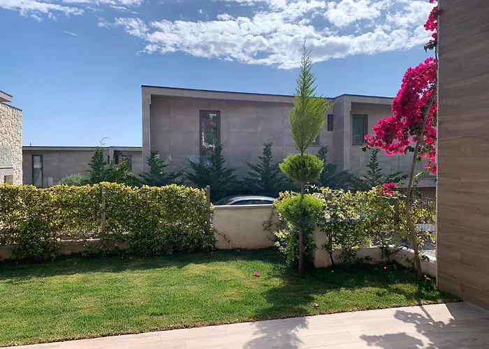 Daire Olea Family With Garden Dhërmi